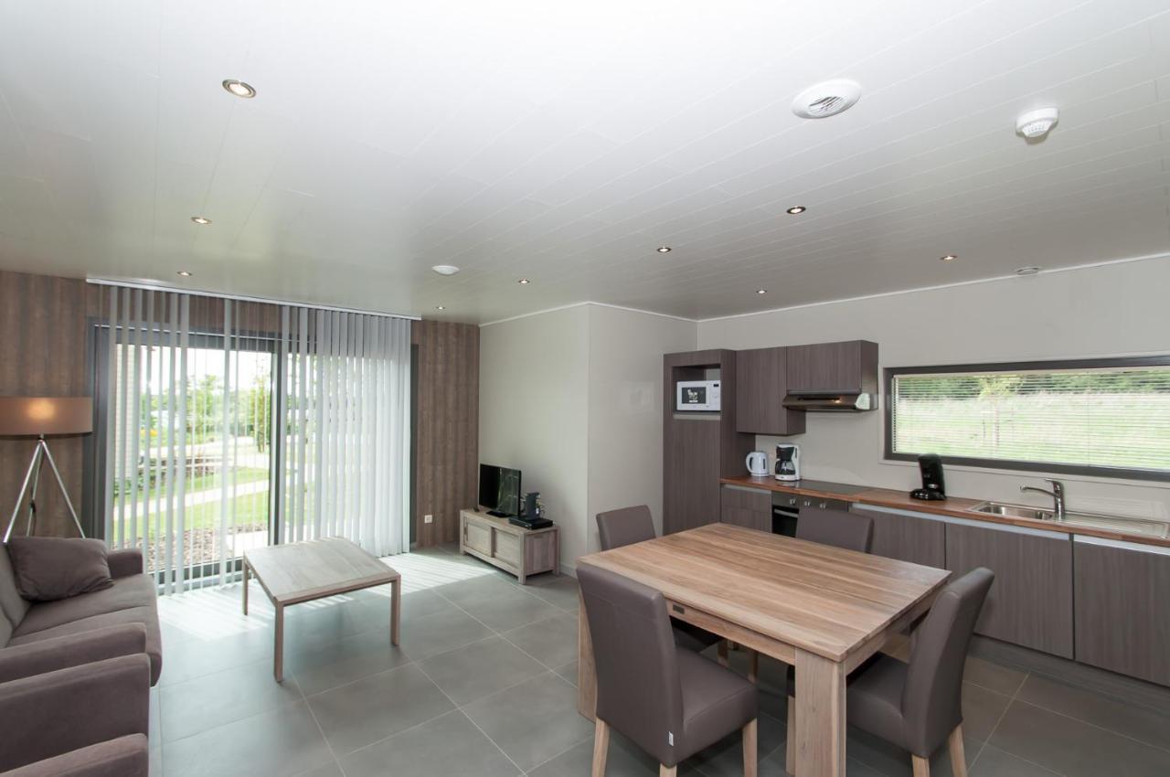 Golden Lakes Village Ardennes Boussu-lez-Walcourt Ngoại thất bức ảnh